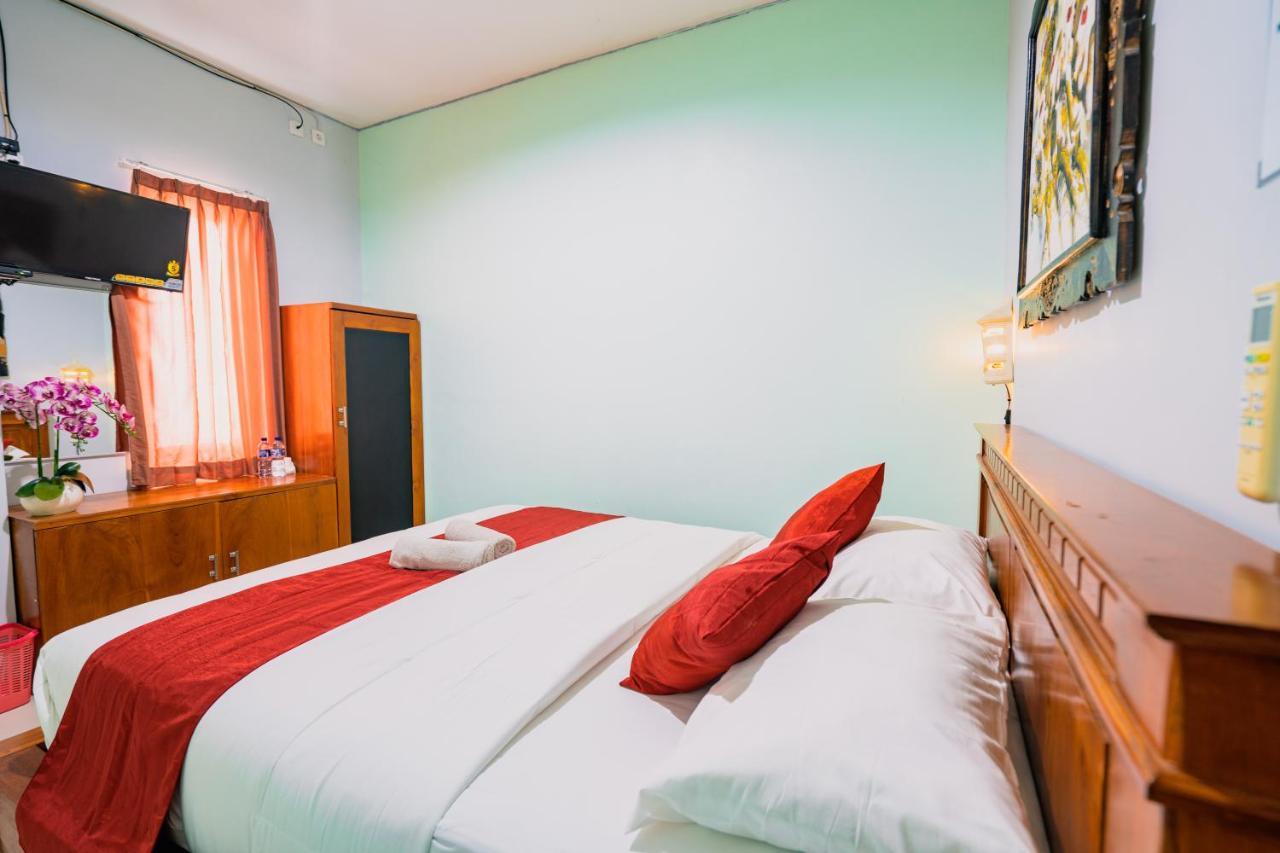 Guesthouse Cempaka Putih Seminyak Eksteriør billede