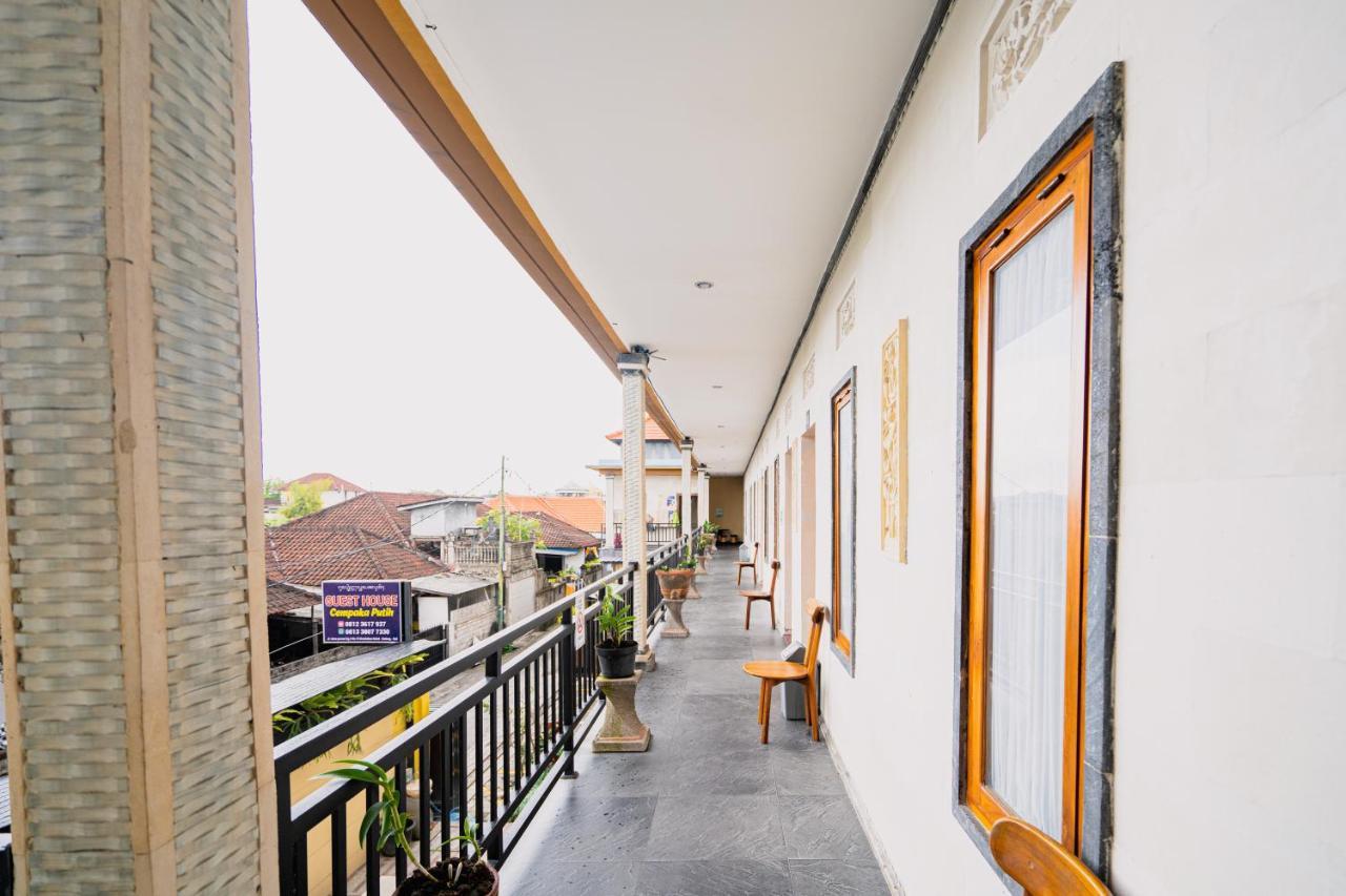 Guesthouse Cempaka Putih Seminyak Eksteriør billede